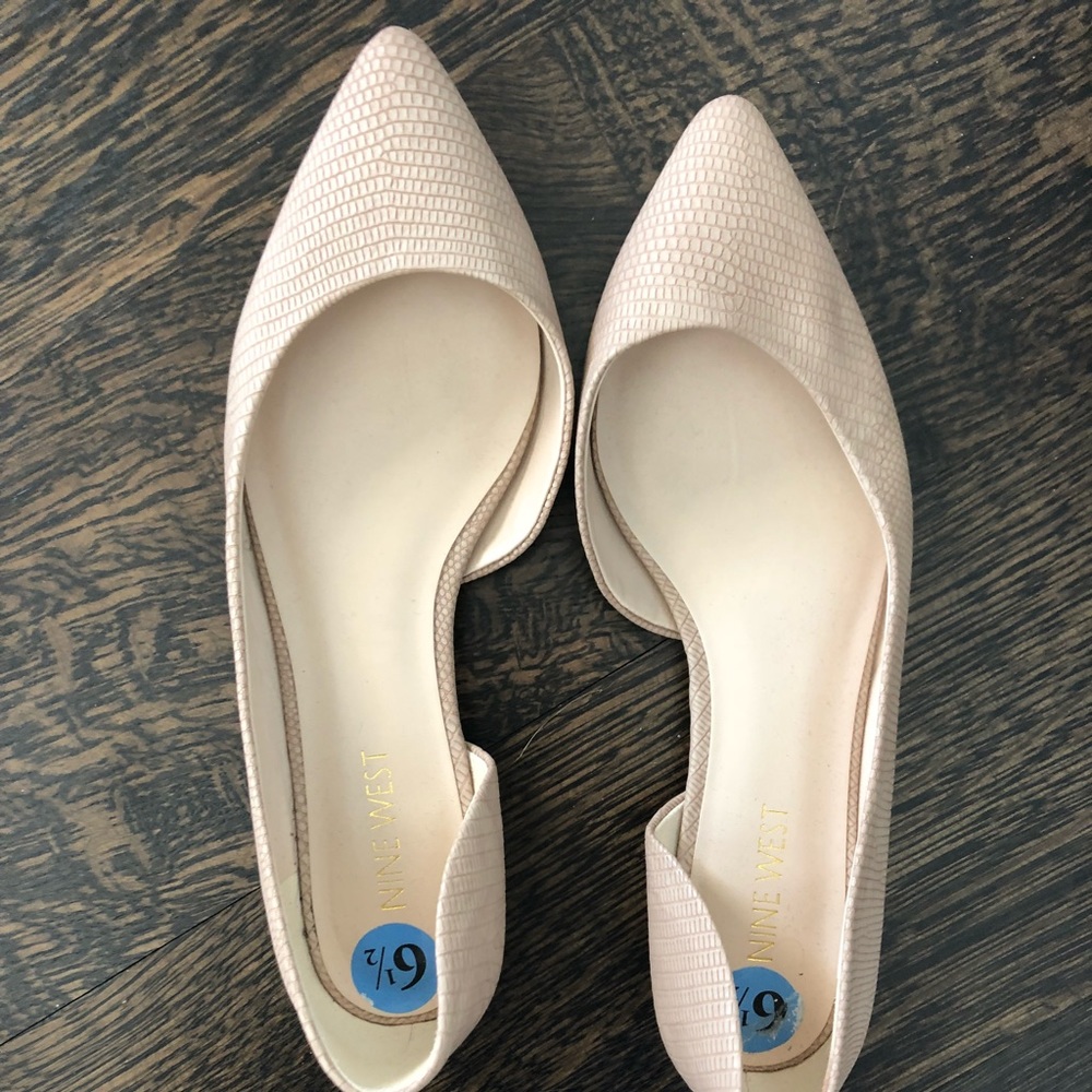 Nine West snake print flats